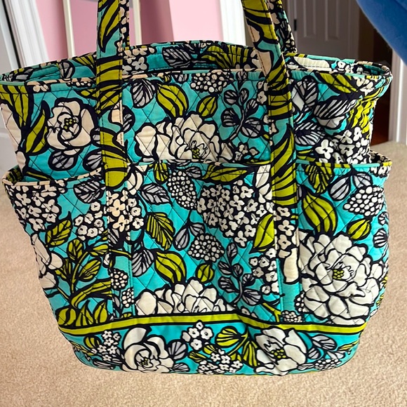 Vera Bradley Tote Bag - Picture 1 of 4
